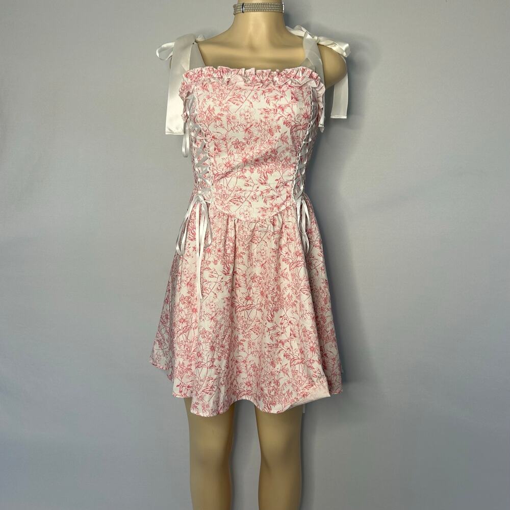 NWT Milumia Pink Floral Corset Mini Dress Tie Shoulder Smocked Back Medium